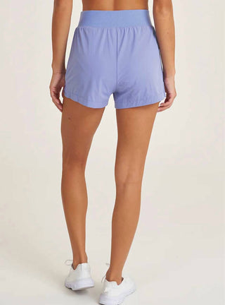 Thrive Societe - Angled Inset Running Shorts