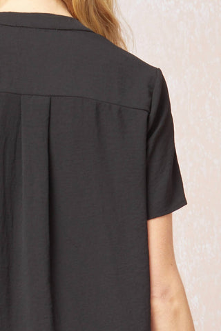 Entro - Classic & Chic Top