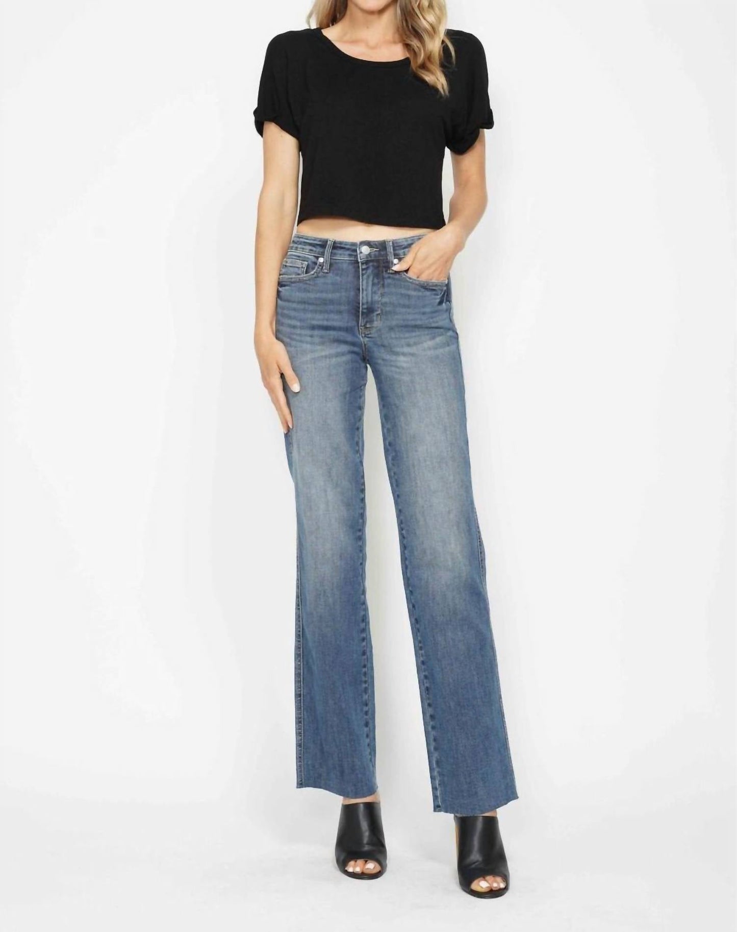 Judy Blue - Mid Rise Tummy Control Vintage Straight Jeans