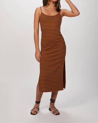 In The Mood For Love - CAROLINE BK SUNGLASSES WITH CHAIN