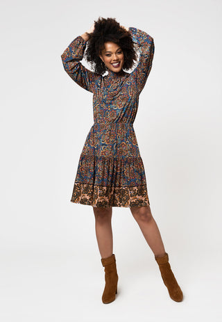 Leota Women's Long Sleeve Olive Dress in Boho Paisley (Curve) Blue