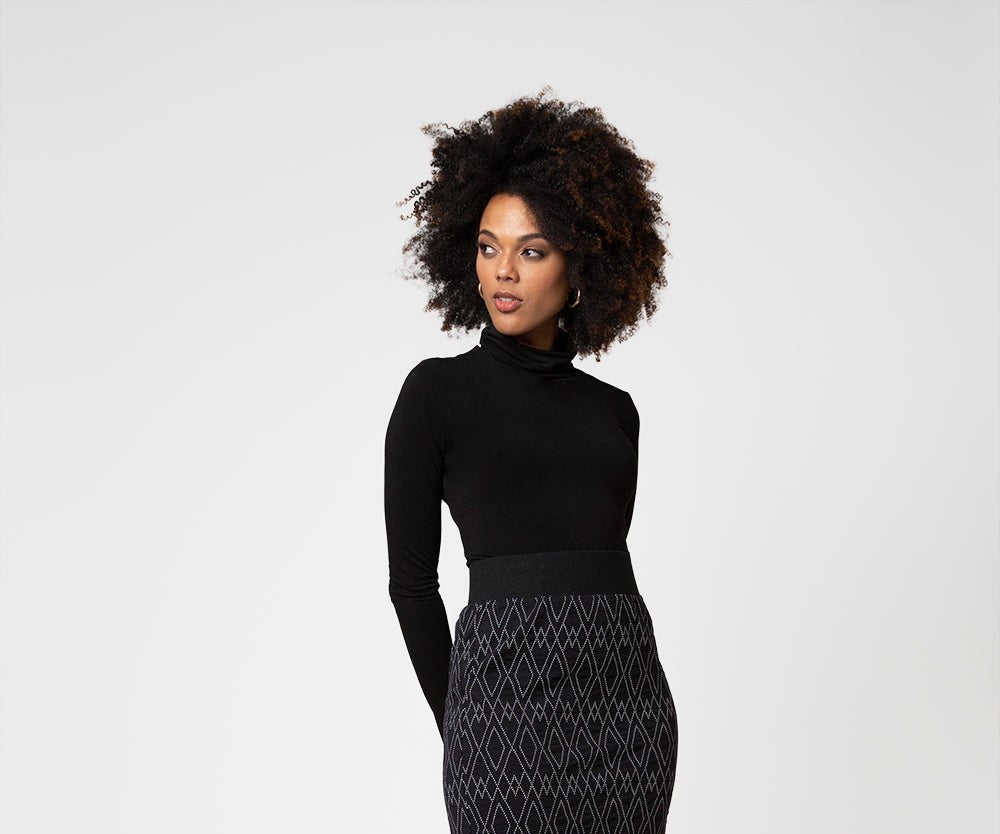 Leota Women's  Midi Pencil Skirt in Diamond Lines Luxe Jacquard Black