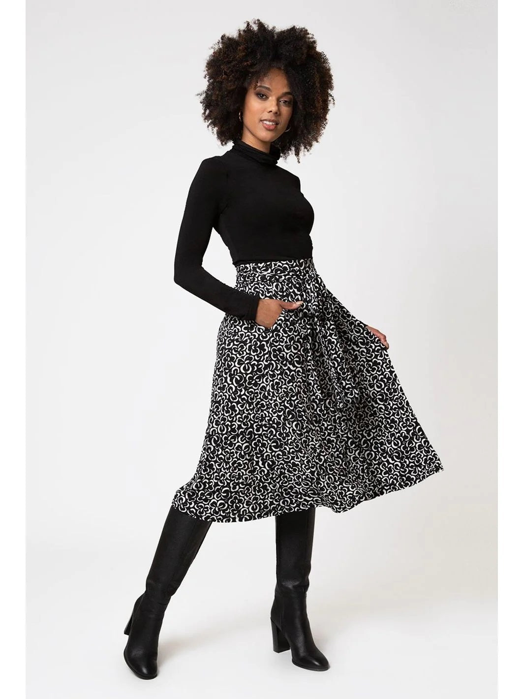 Leota Women's  Mindy Skirt in Graphic Gardenia White