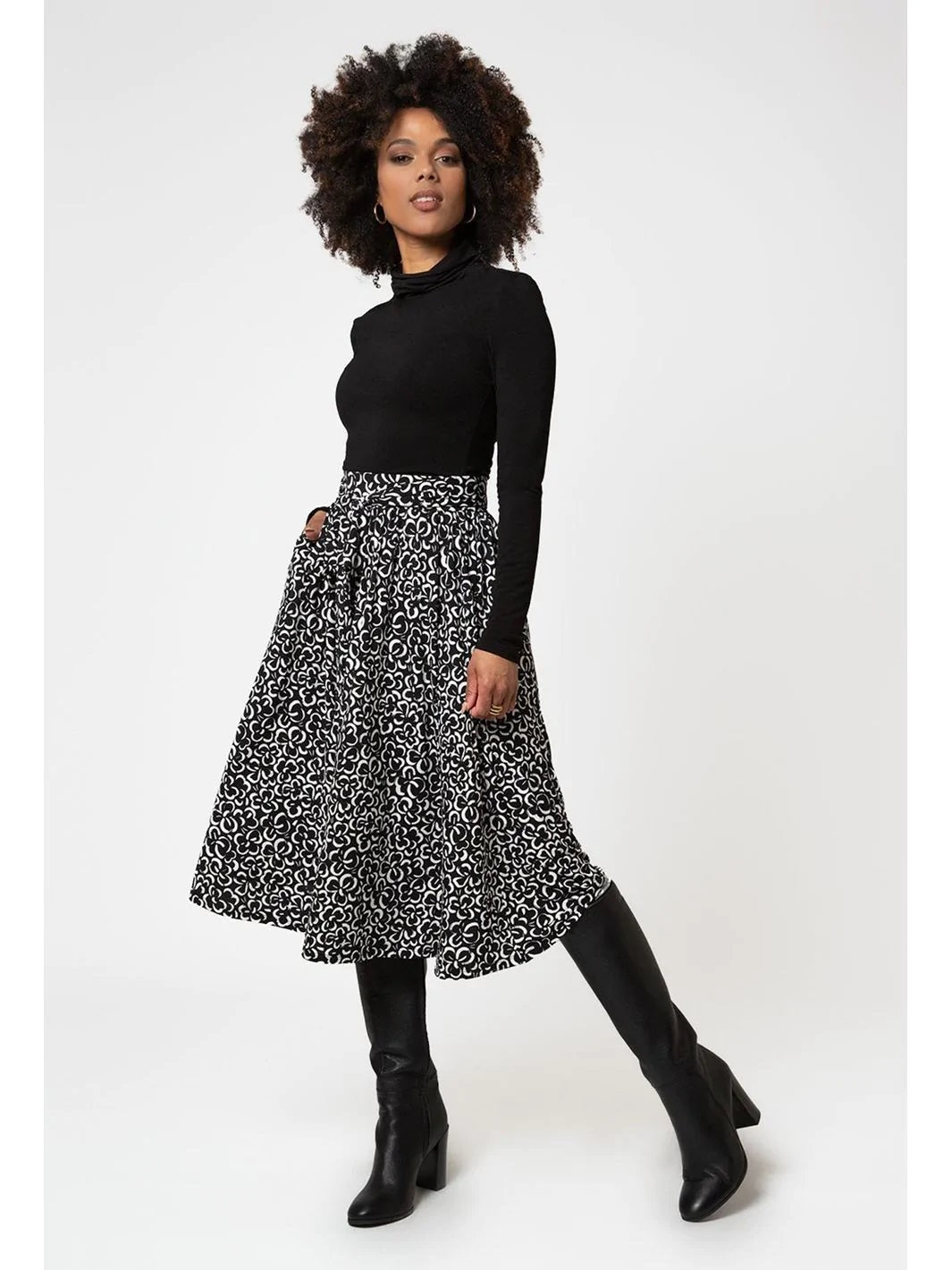 Leota Women's  Mindy Skirt in Graphic Gardenia White