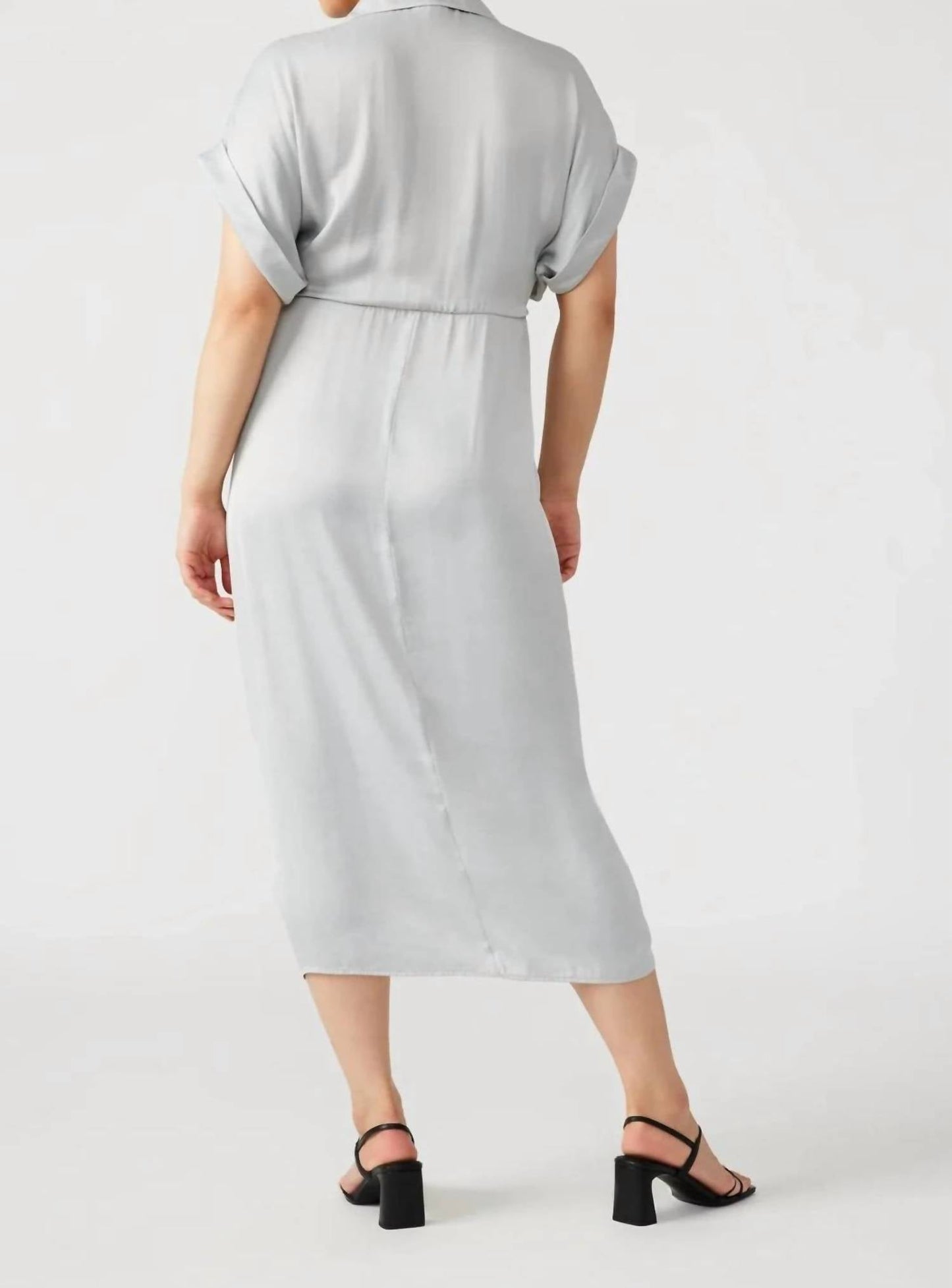 Steve Madden - SATIN TIE WAIST MIDI DRESS