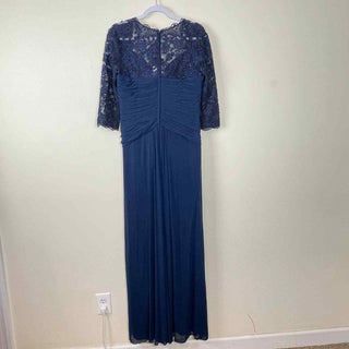 La Femme Ruched Twist Column Gown In Navy Size 10