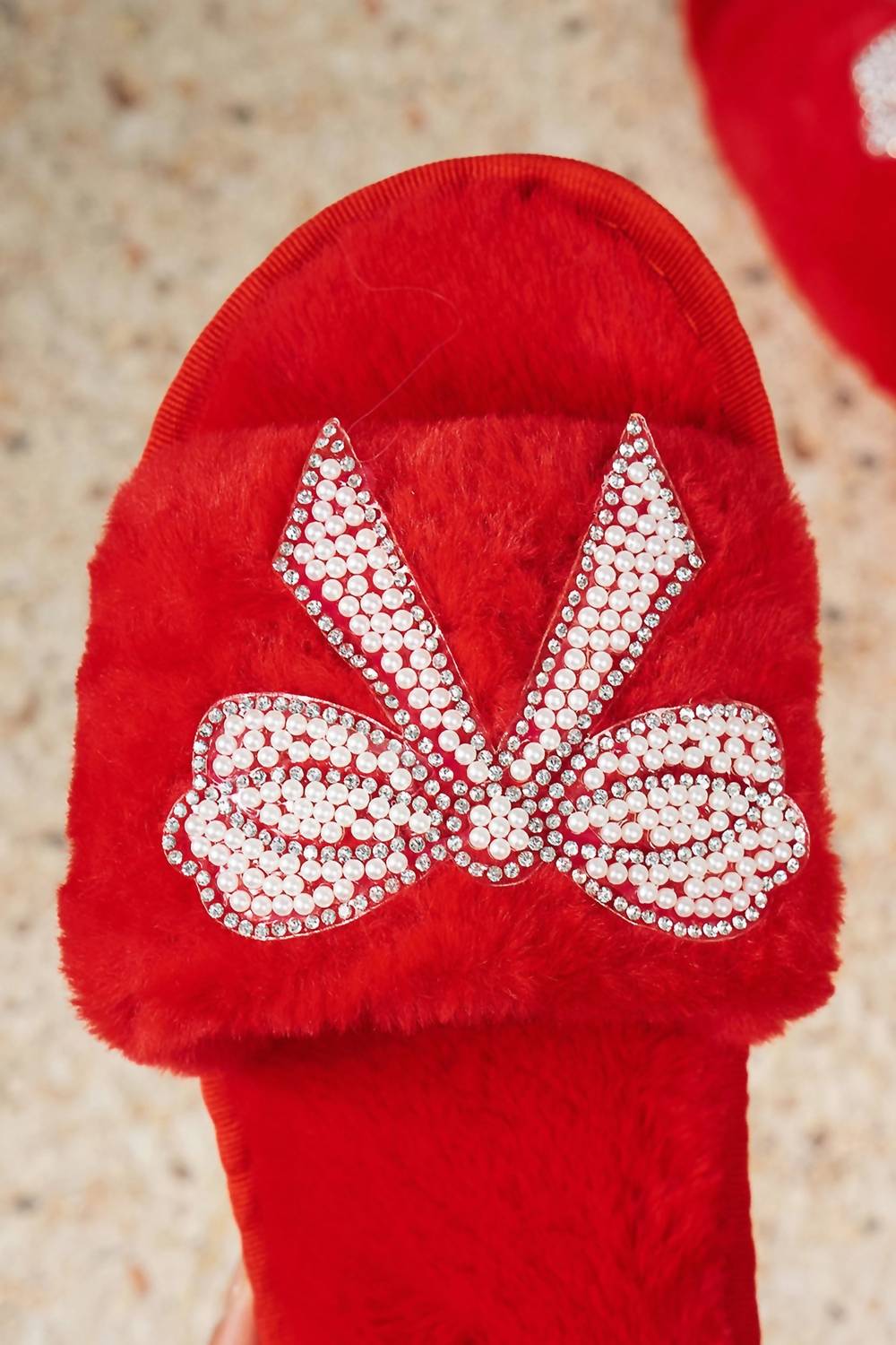 1 The Woman - Women's Plush Rhinestone Bow Slippers