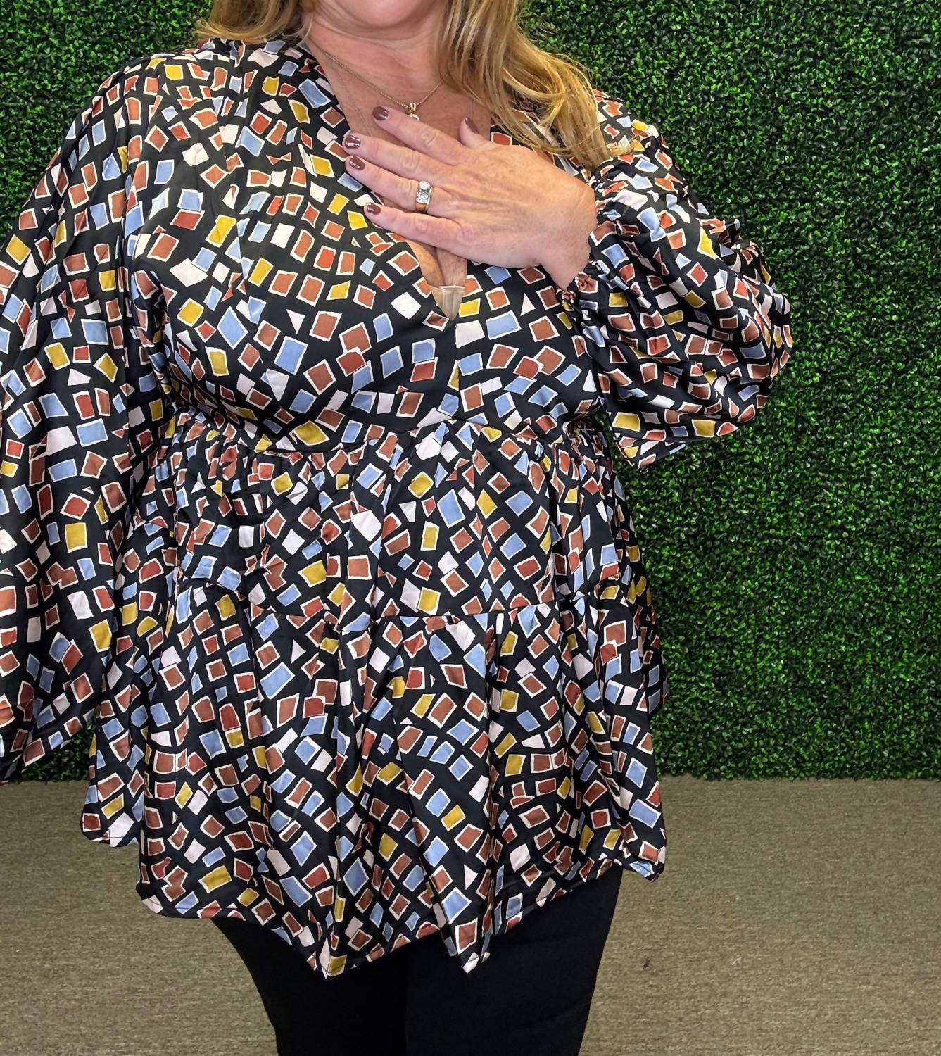 Entro - Check Me Out Blouse