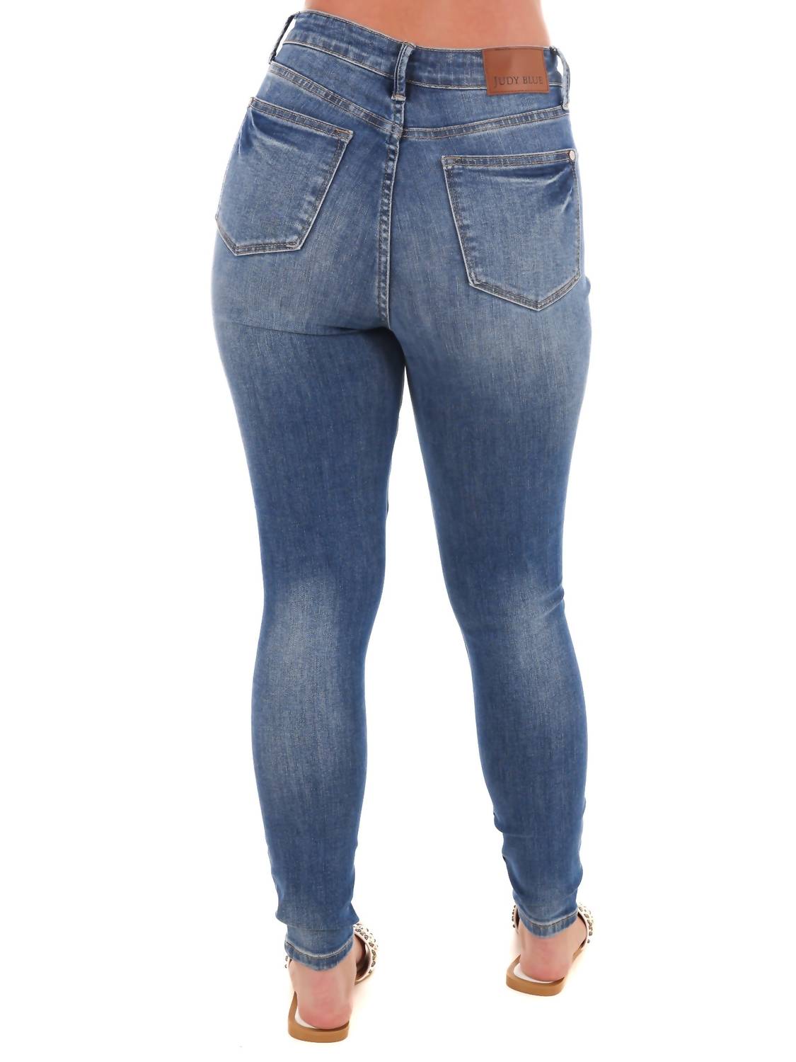 Judy Blue - Tummy Control Classic Skinny Jeans
