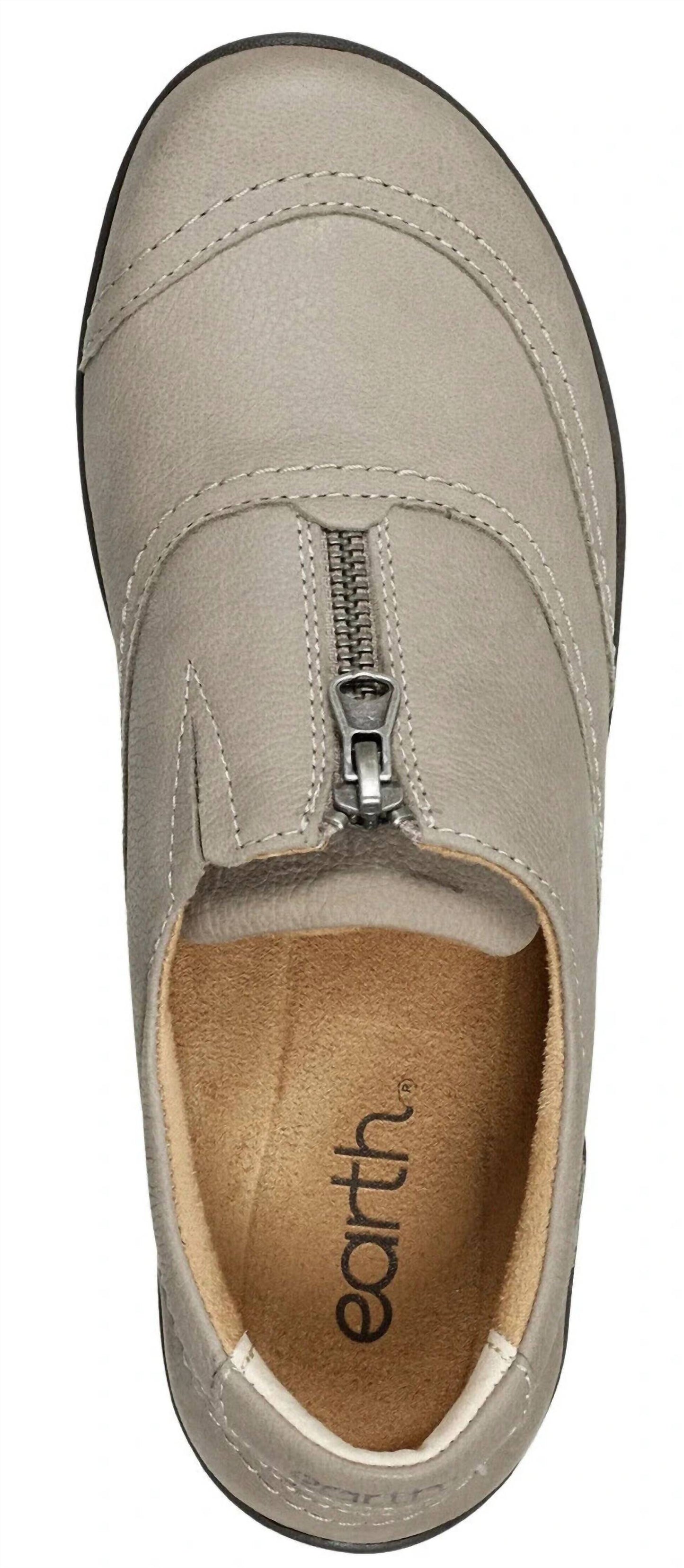Earth - Women's Fannie Round Toe Casual Leather Slip-on Flats