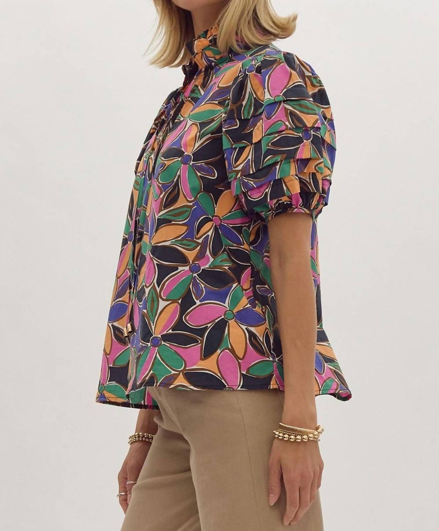 Entro - Floral Print Short Sleeve Tiered Detail Blouse