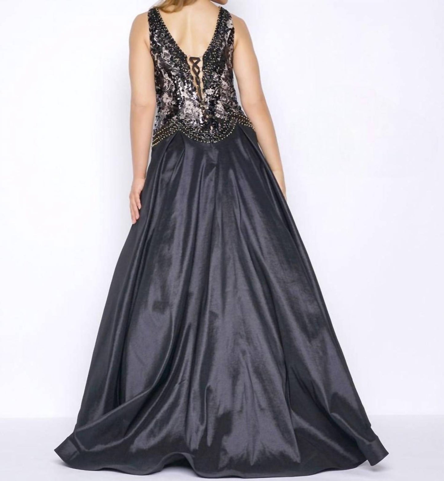 Mac Duggal - Shiny Taffeta Fit and Flare Ball Gown - Plus