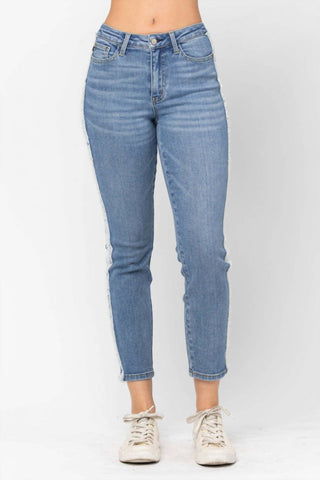 Judy Blue - Serenity Fray Detail Slim Fit Jeans