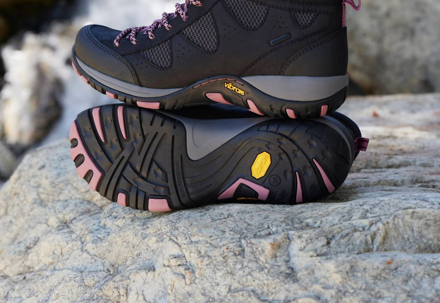 Dansko - Women's Perrin Hiking Boots