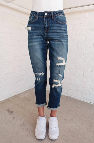 Judy Blue - Mid Rise Thermal Boyfriend Distressed Jeans