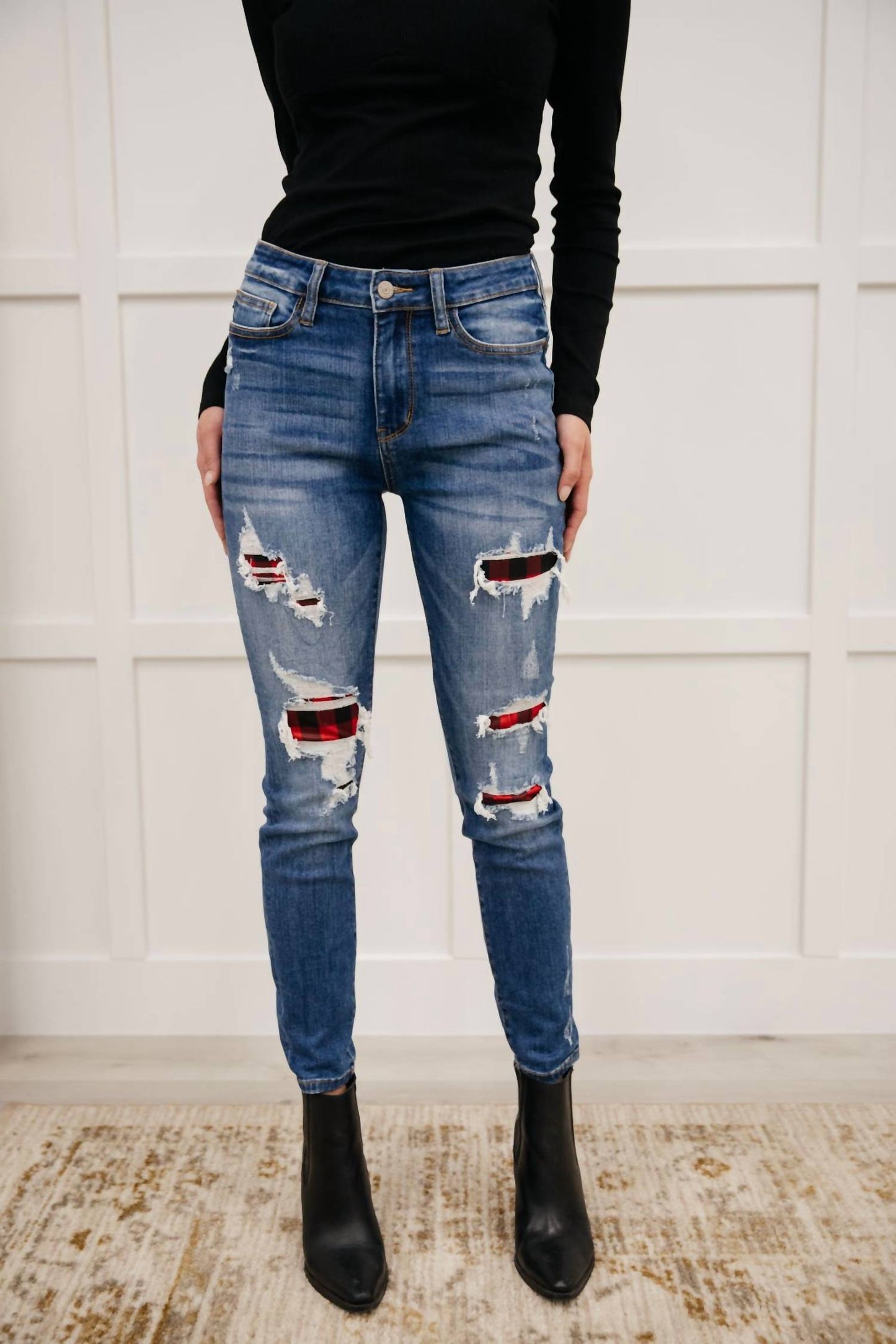 Judy Blue - Buffalo Plaid Peek-A-Boo Skinny Jeans