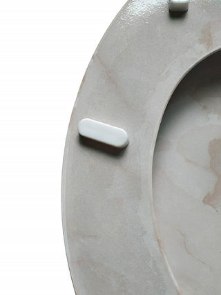 J&V Textiles Round Toilet Seat With Easy Clean & Change Hinge
