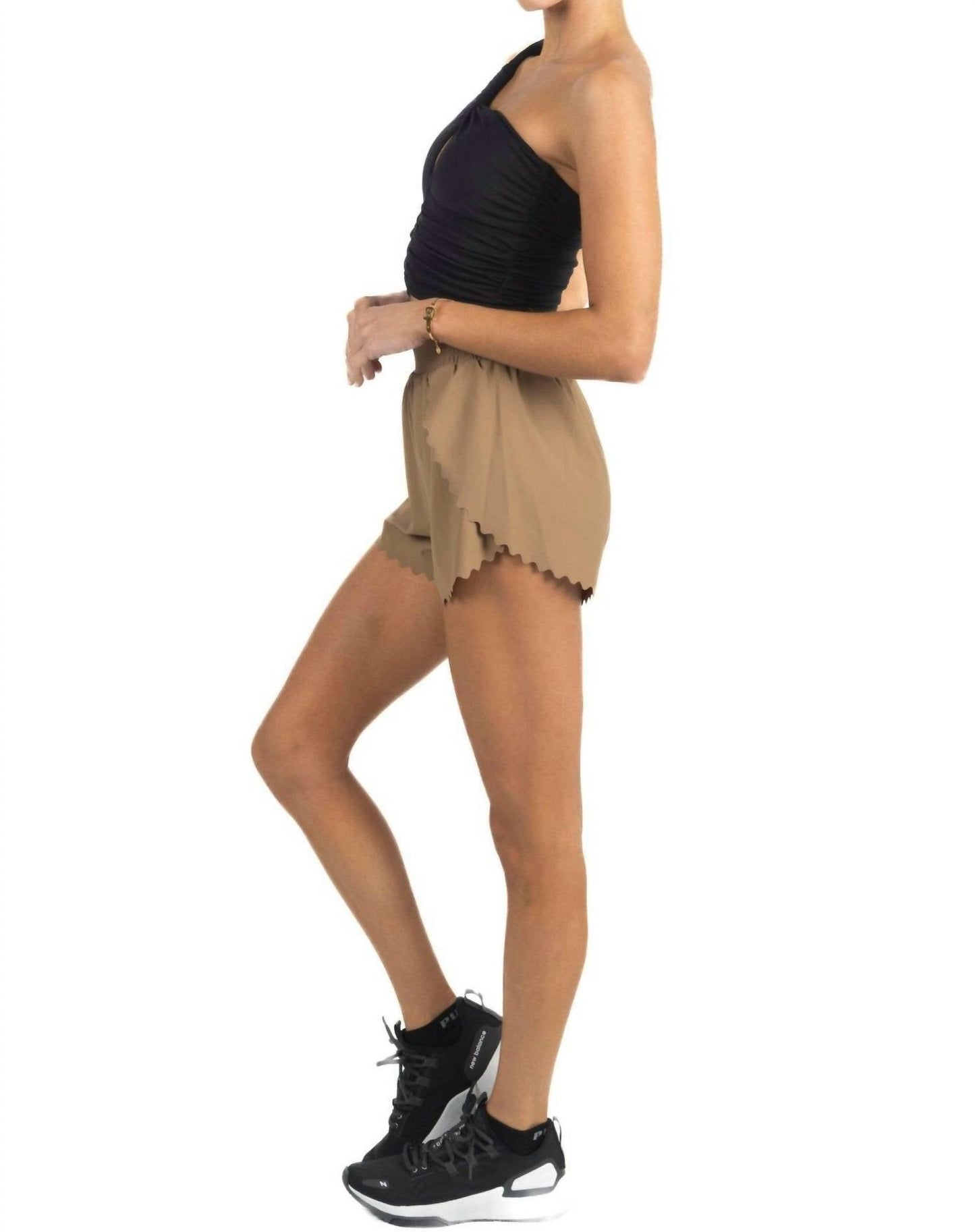 Akalia - Chloe Romantic Scalloped Detailing Shorts