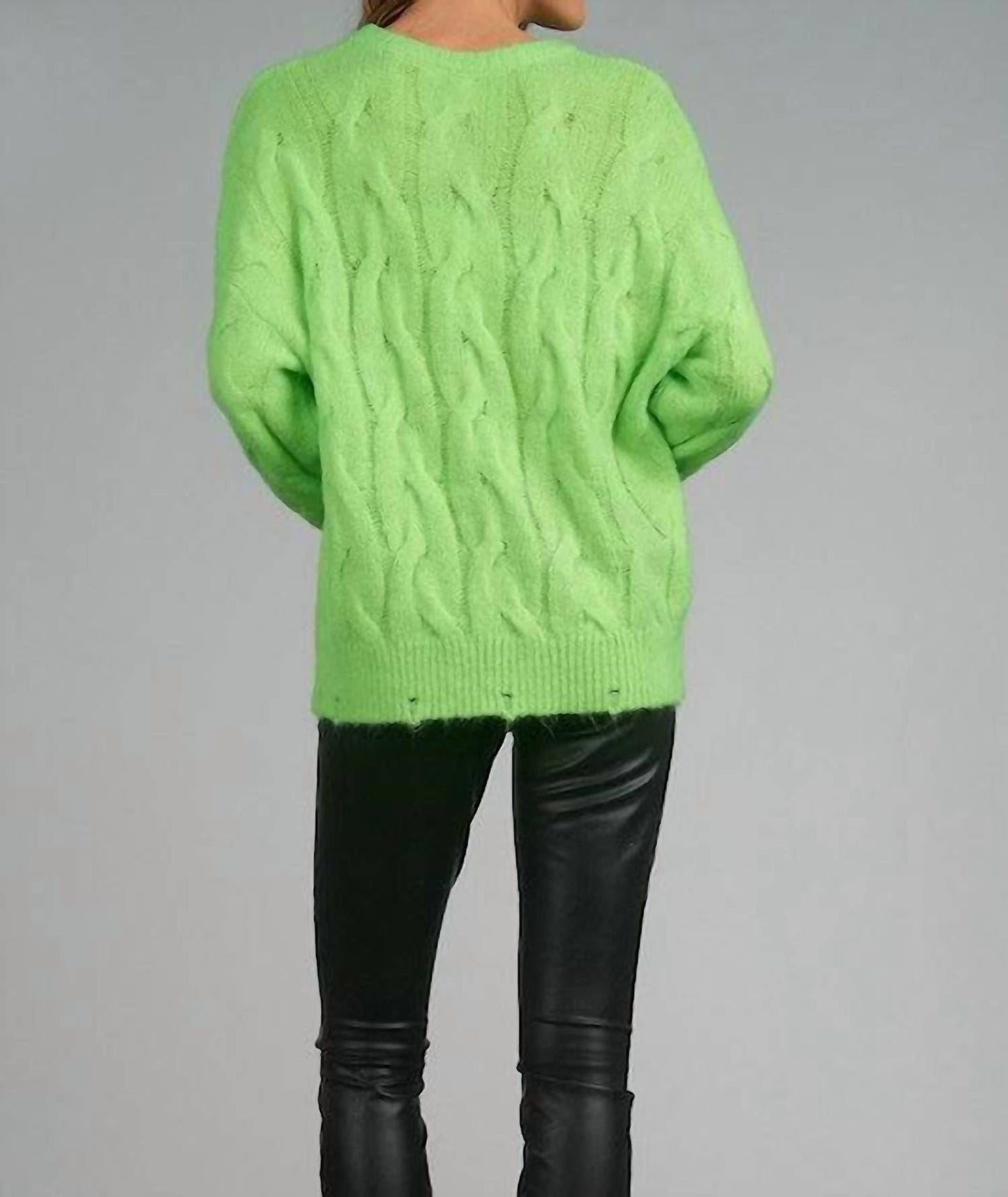 Elan - Crew Neck Cable Sweater