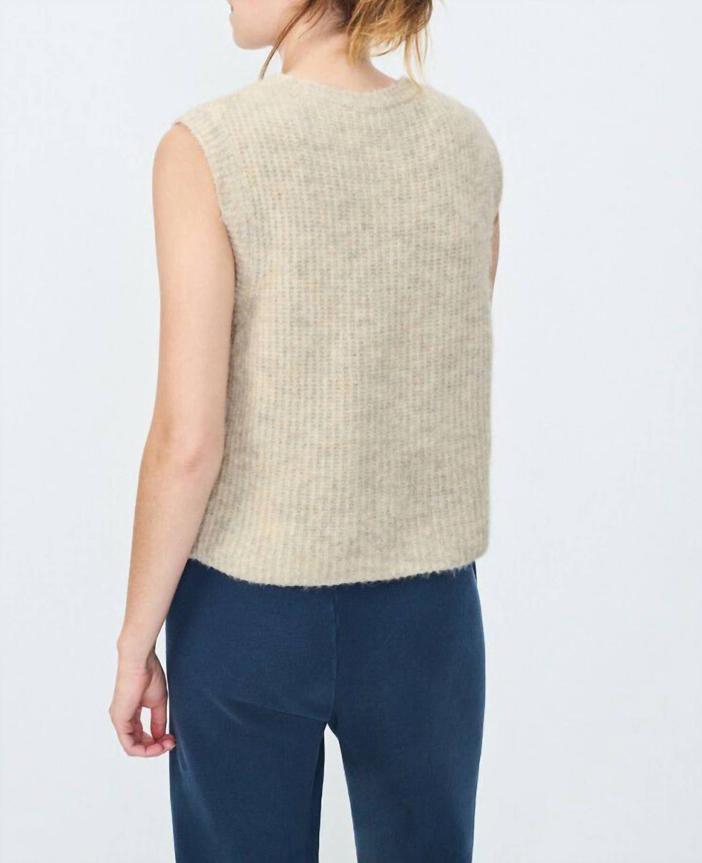 American Vintage - East Sleeveless Round Neck Buttoned Cardigan