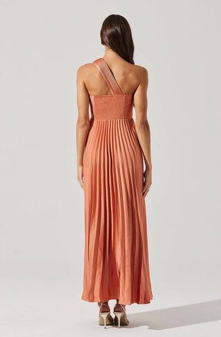 Astr - Rasya Pleated Maxi Dress