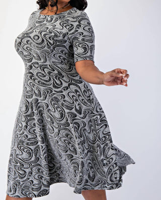 The Curve La - Plus Size Lurex Knit Short Sleeve Midi Dress With Pockets