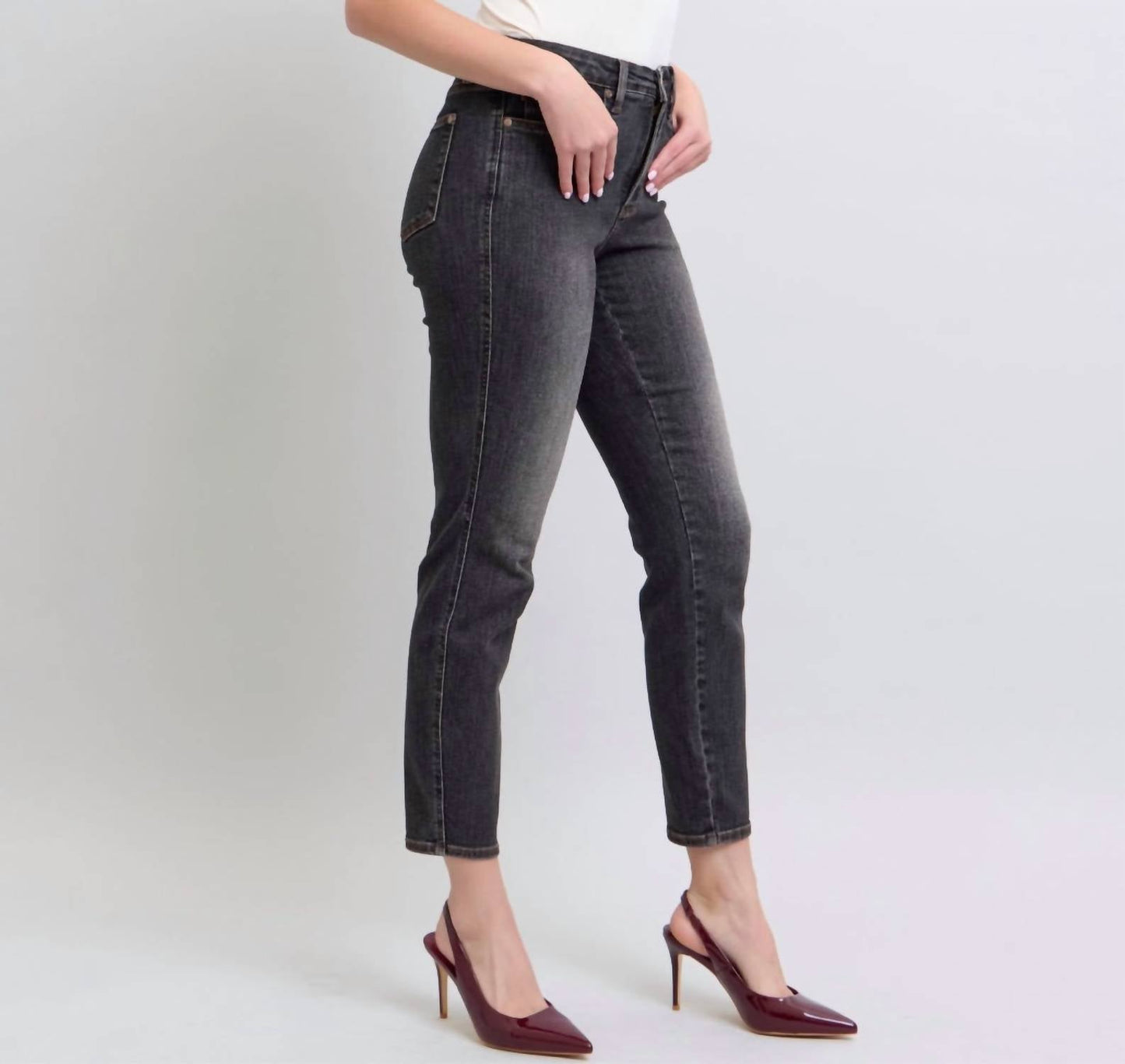 Judy Blue - Mid Rise Washed Tummy Control Slim Jeans