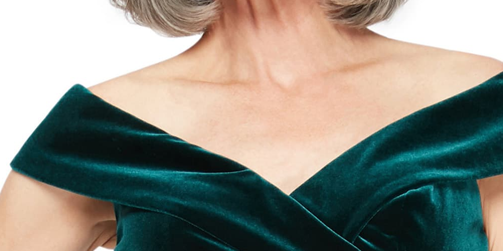 Alex Evenings Women's Off the Shoulder Velvet Gown Green Size 12