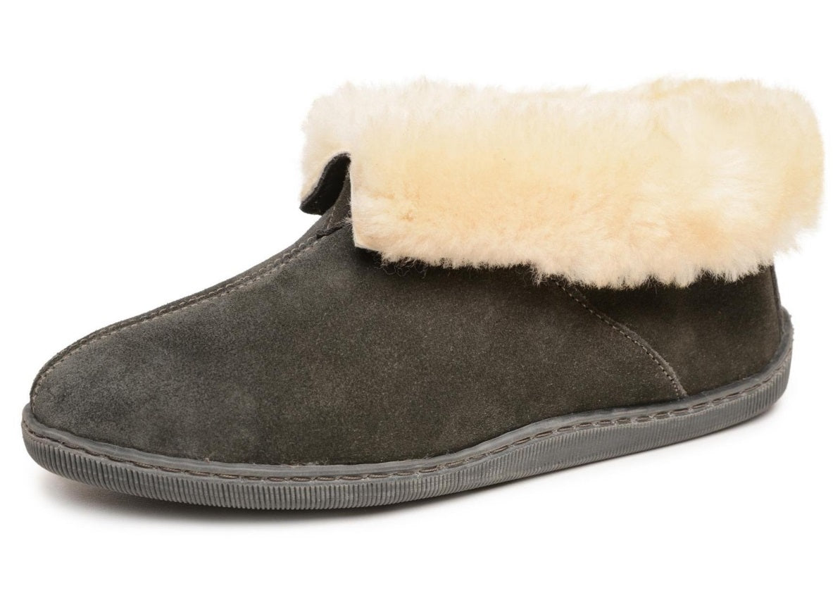 Minnetonka Men's Genuine Shearling Lined Ankle Boot Black Size 12 M