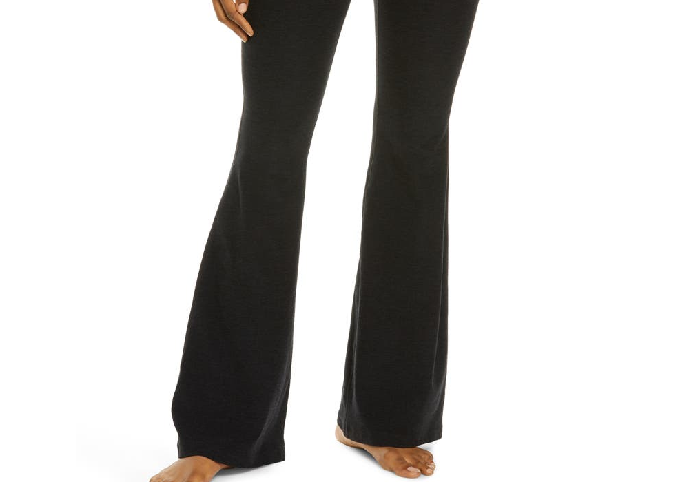 Beyond Yoga High Waist Flare Leggings, Darkest Night, Size Medium