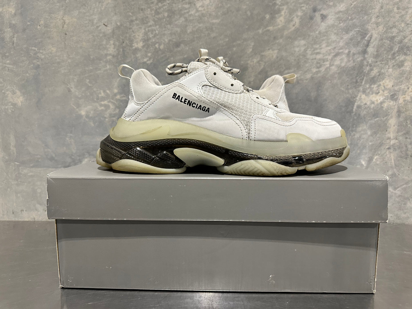 Balenciaga Men's Triple S Clear Sole Low Top Sneakers White Size 13