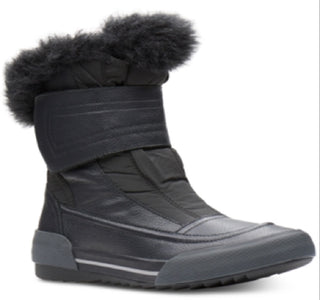 Clarks Women's Gilby Merilyn Waterproof Boot Black Size 7.5 M