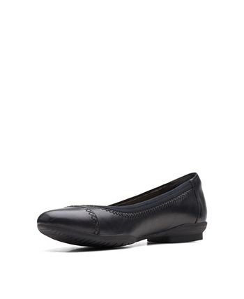 Clarks Women's Collection Sara Bay Flats Black Size 8.5 M