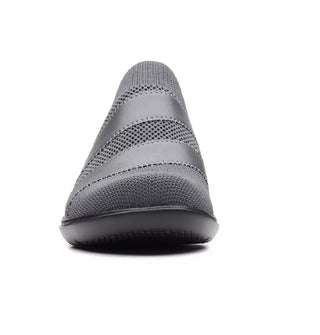Clarks Women's Collection Sashlyn Edge Slip On Shoes Gray Size 6.5 W