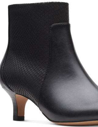 Clarks Women's Collection Shondrah Booties Black Size 7.5 M
