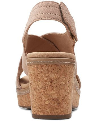 Clarks Women's Giselle Cove Sandals Brown Size 7 M