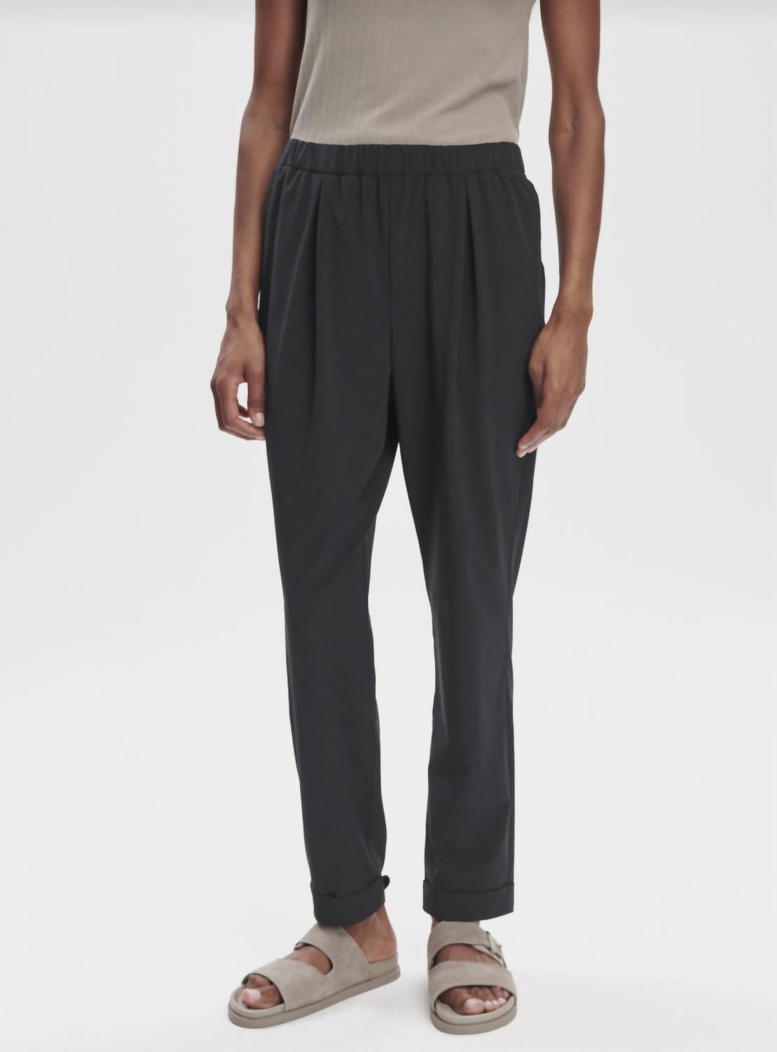 Varley - Alana Slim Tapered Cuff Pant