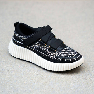 Tyche - Women's Step Forward Platform Sneakers