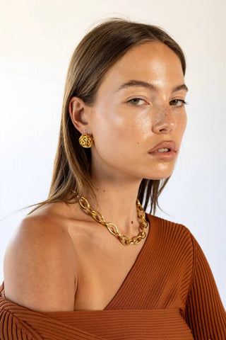 Sahira - Remy Statement Stud