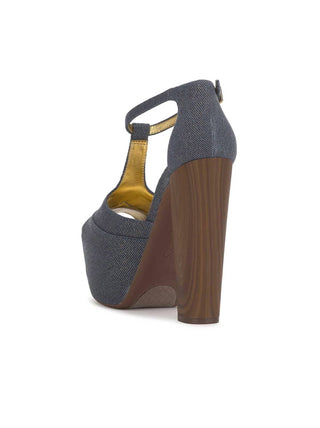 Jessica Simpson - Dany T-strap Platform Sandal