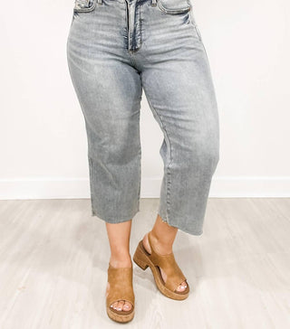 Judy Blue - Tanner Mid Rise Jeans