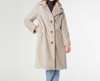 Coco + Carmen - Lenore Faux Fur Coat