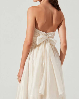 Astr - Aneesha Midi Dress