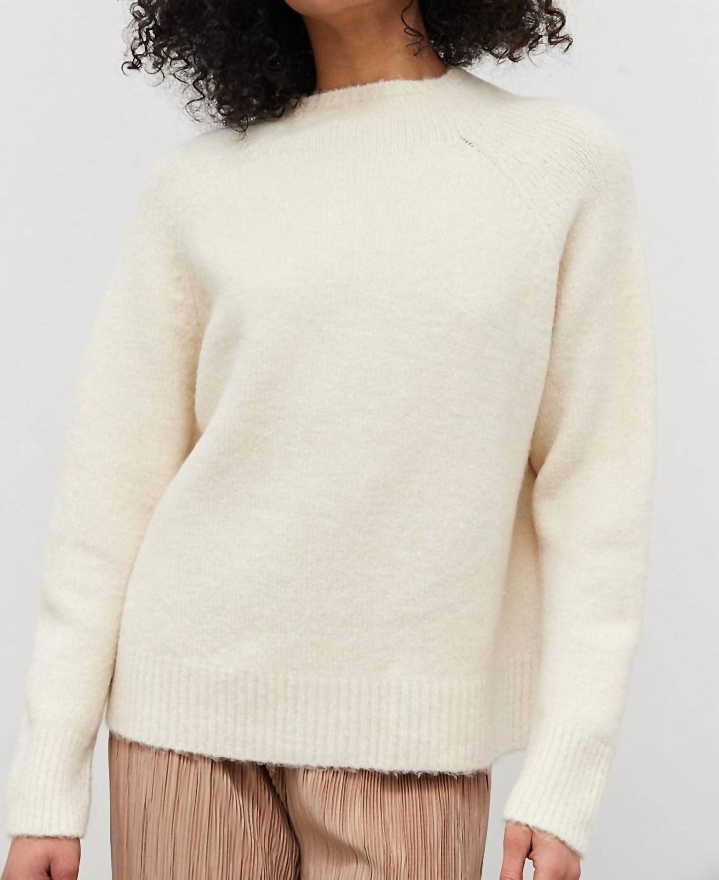 124 Voltaire - Winter Crew Neck Sweater