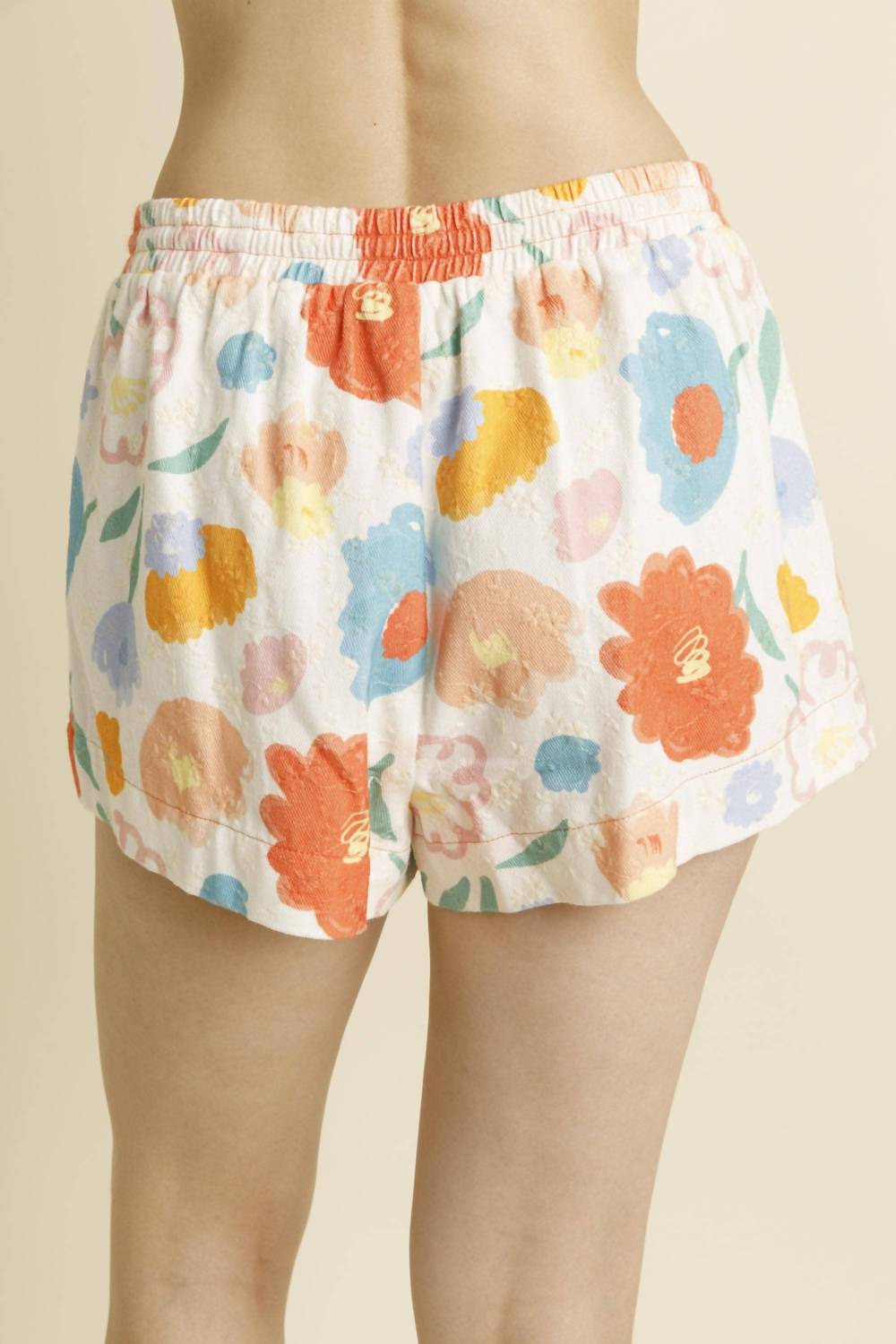Aureum - Women's Floral Shorts With Tie