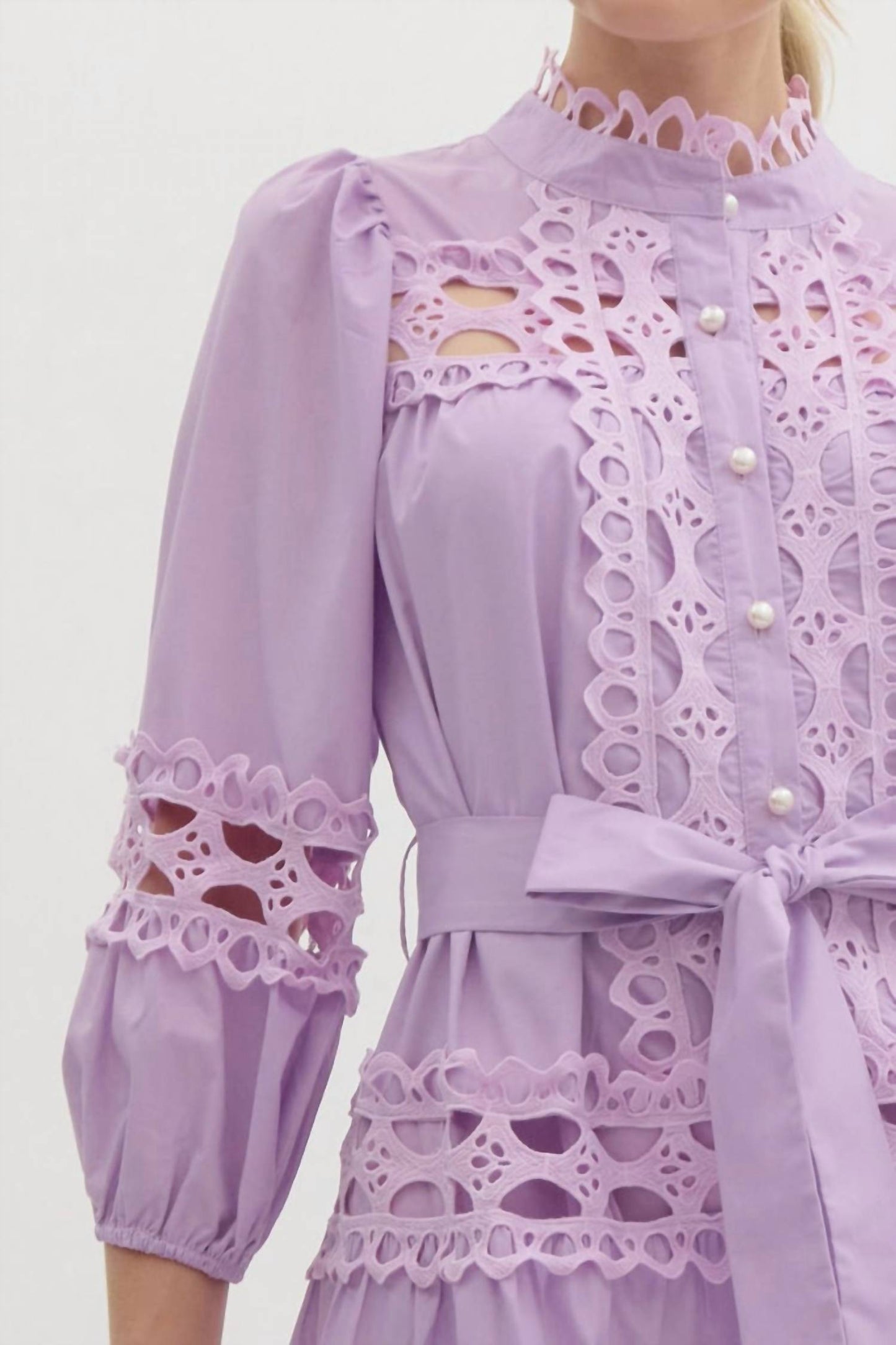 Entro - Pearl & Lace Mini Dress