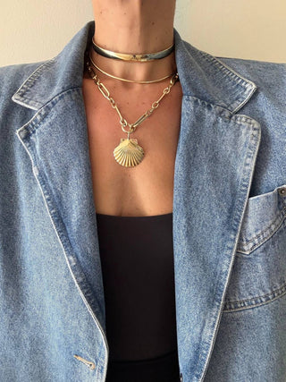 Eklexic - Women's Shelly Pendant