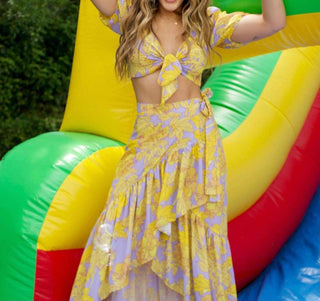 Lia Sahara - Short Sleeve Crop Top