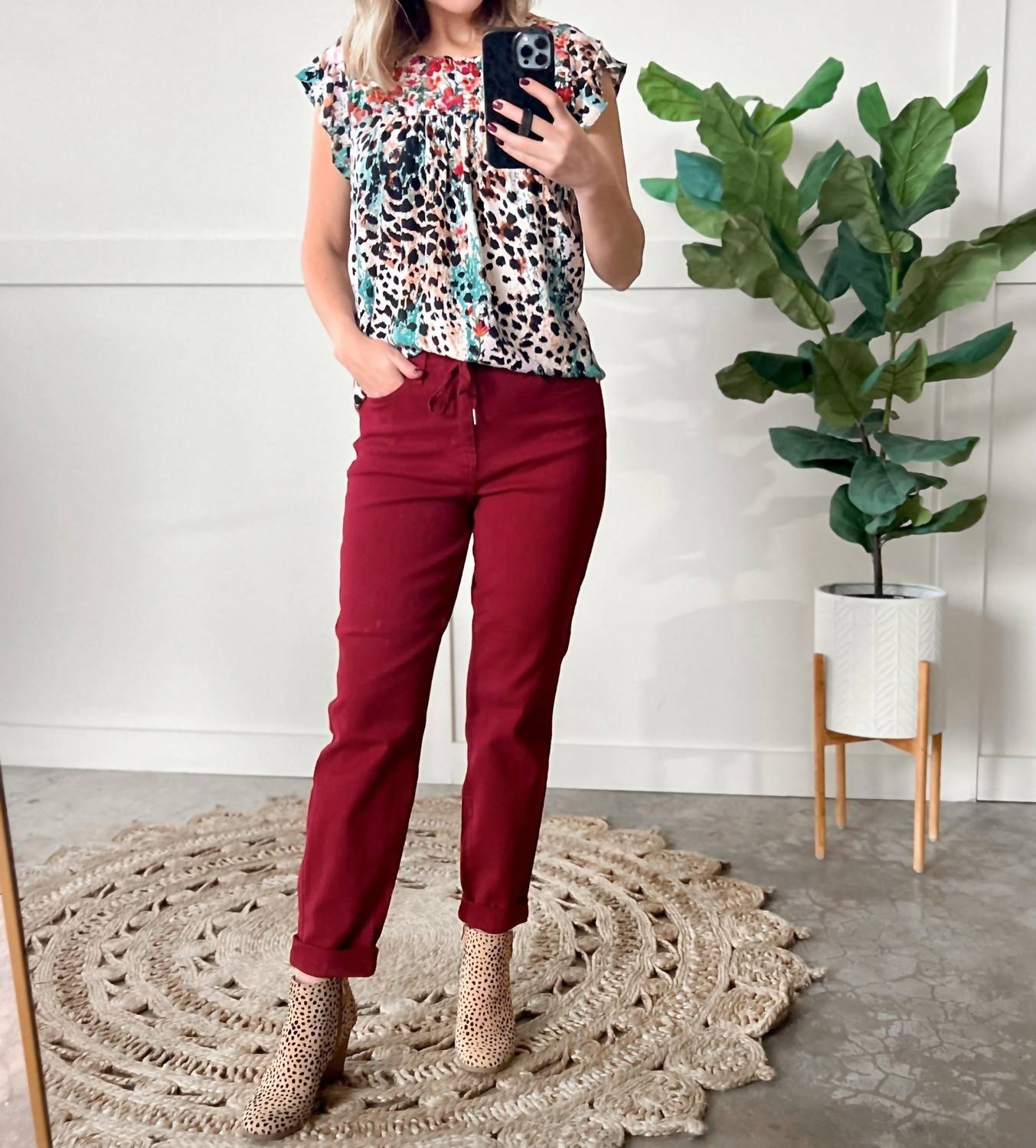 Judy Blue - High Waist Scarlet Denim Cuffed Jogger Jeans