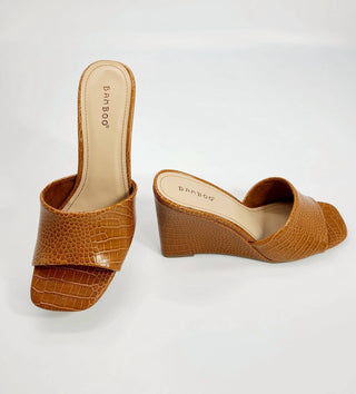 Bamboo - Women's Selena Heel